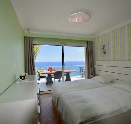 Duplex Vue Mer Daire Roquebrune-Cap-Martin